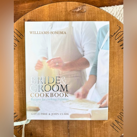 Williams Sonoma Bride & Groom Collection Cookbook Entertaining Box Set - Picture 4 of 6